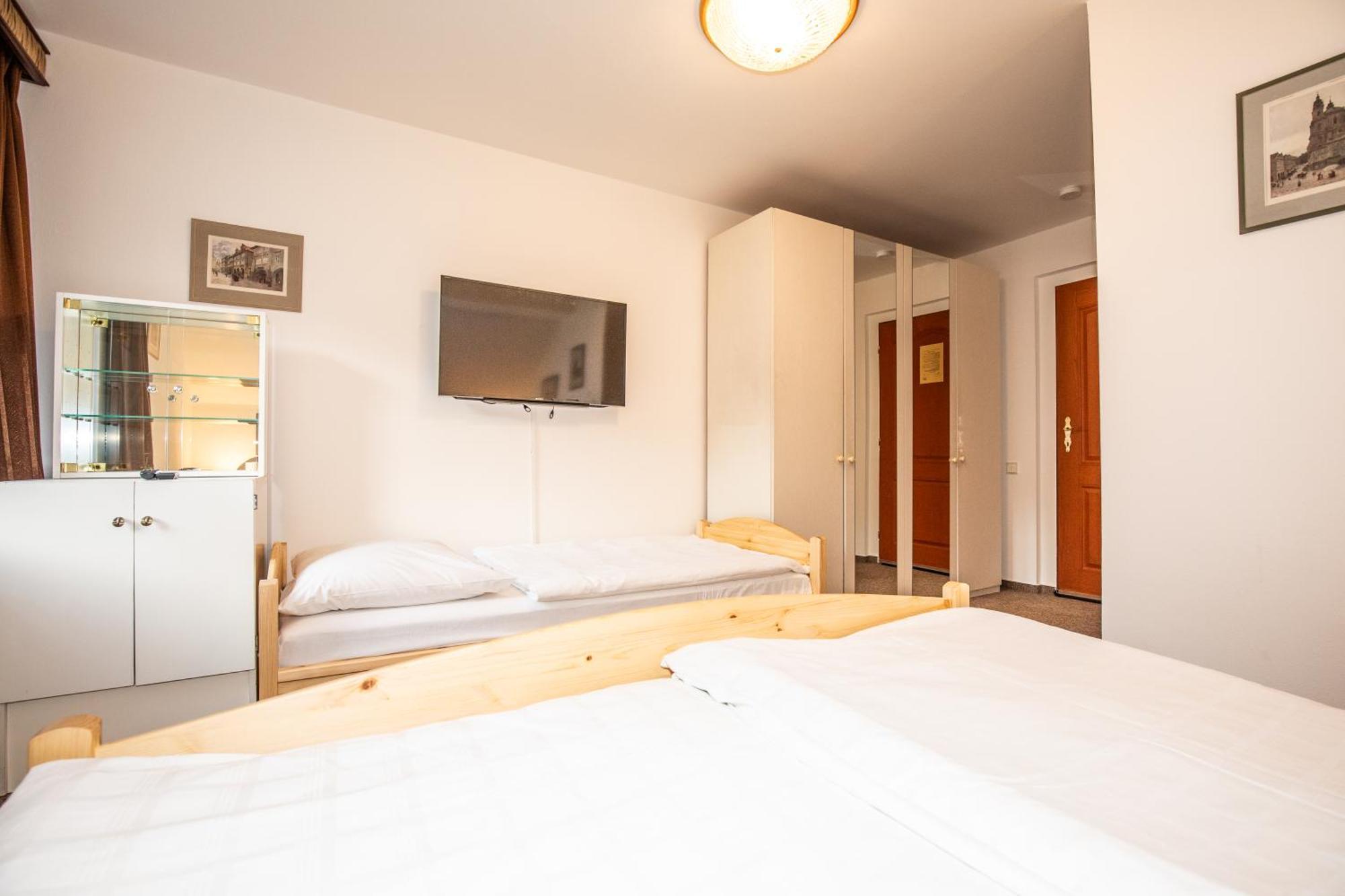Resort U Jelena Křivoklát Zimmer foto