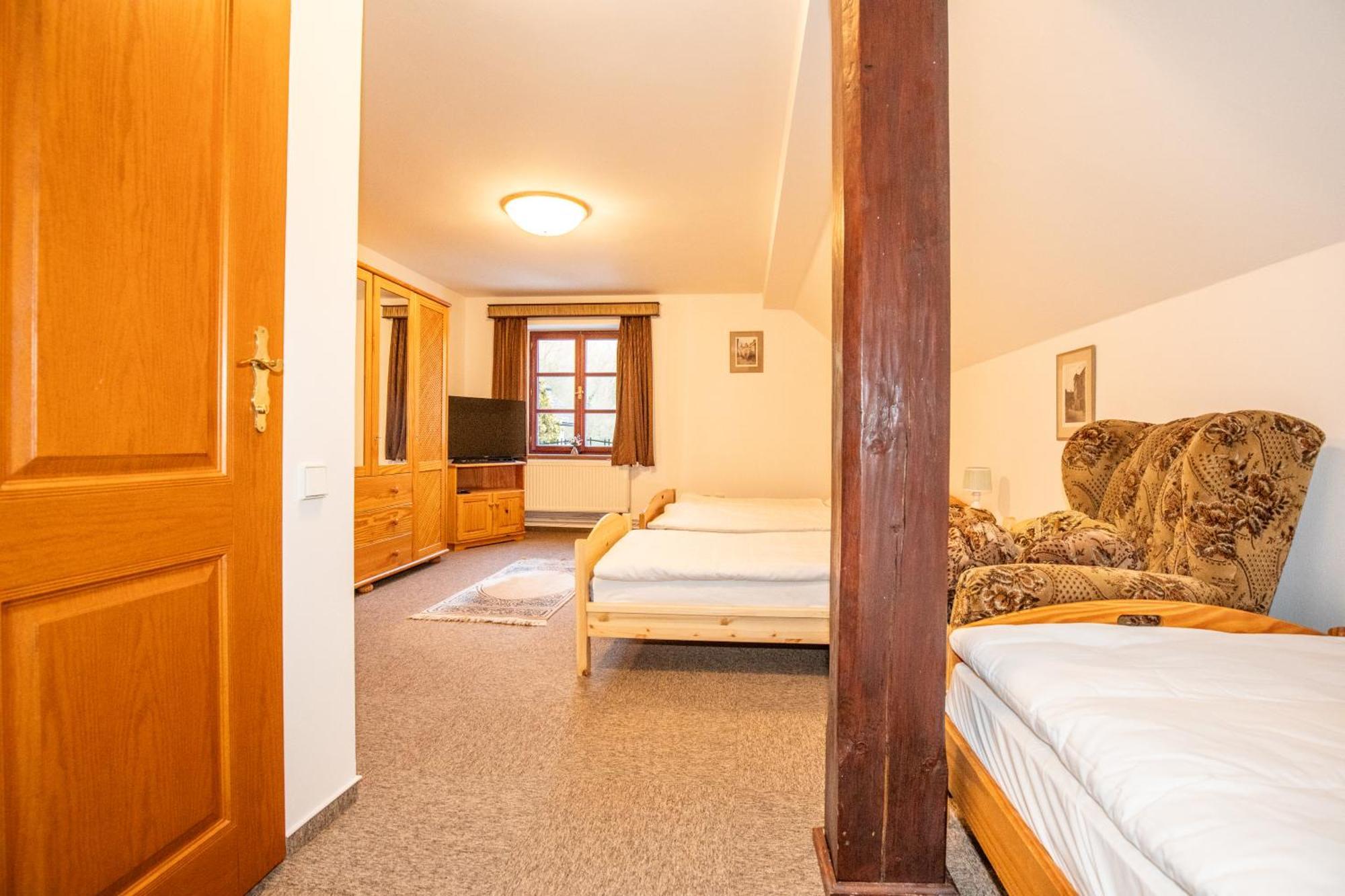 Resort U Jelena Křivoklát Zimmer foto