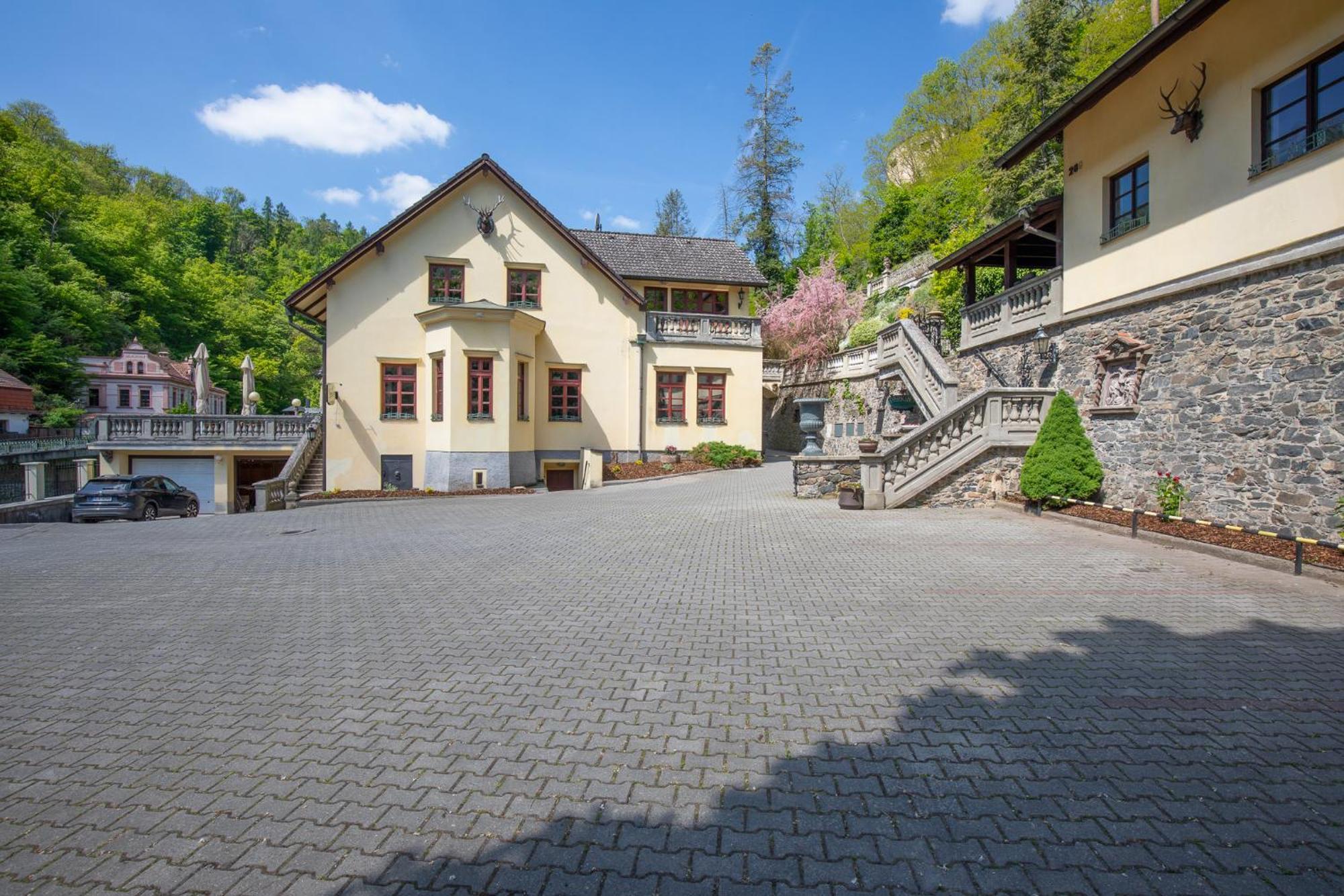 Resort U Jelena Křivoklát Exterior foto